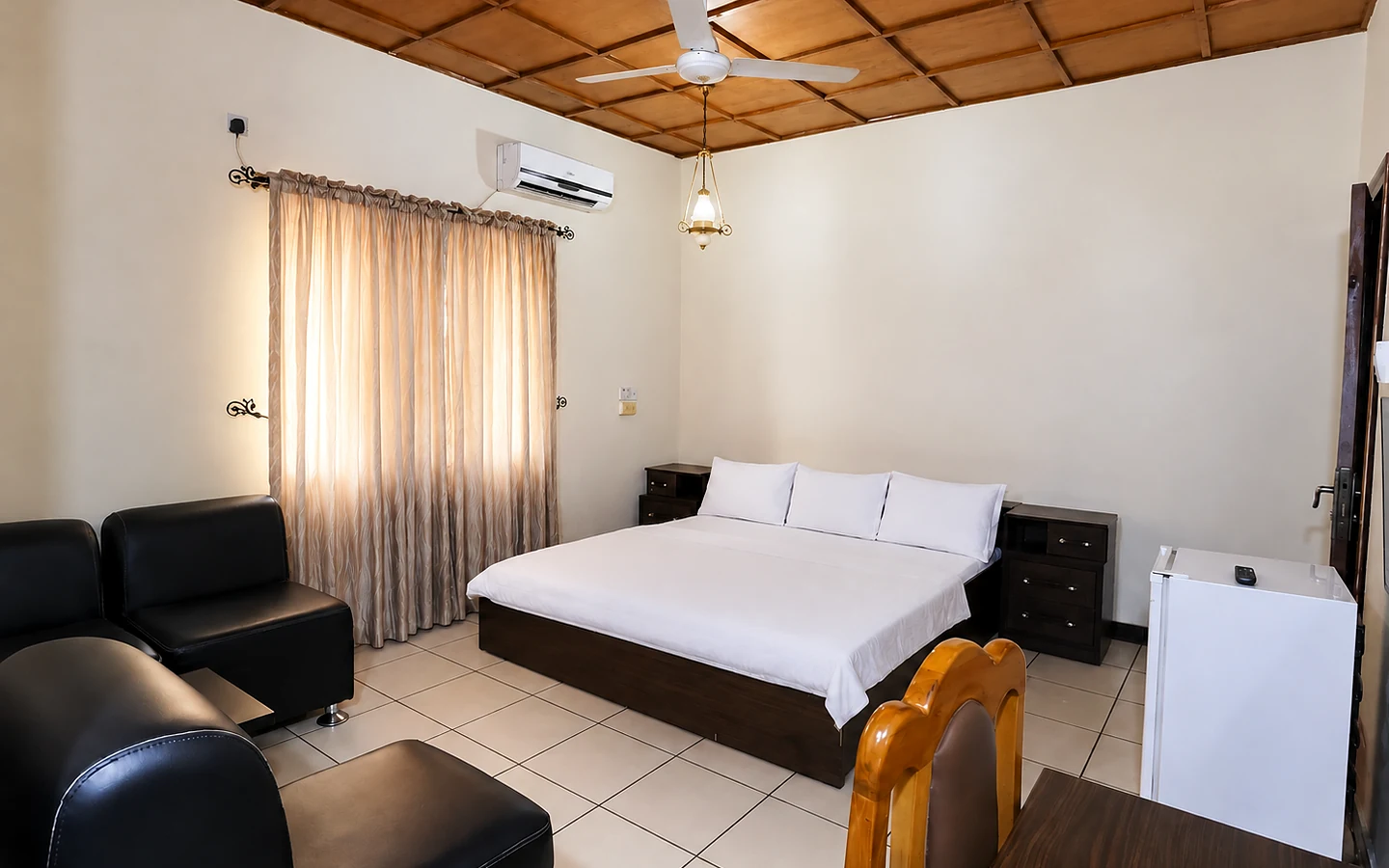 Talba Room at HASKE Hotel Main
